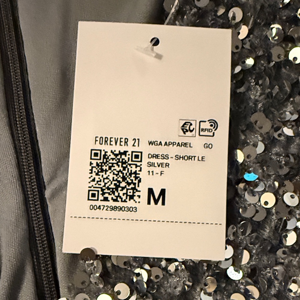 NWT Forever 21 Sequin V-Neck Dress in Silver - Picture 2 of 2